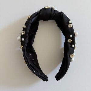 Elegant Black Embellished Headband